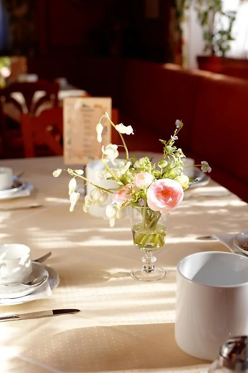 Hotel Gruenwald Munich 3*,